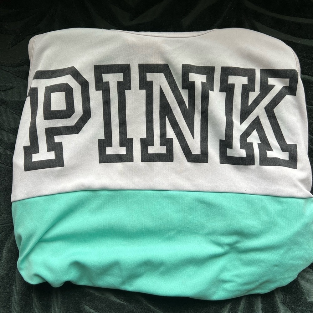 VS- PINK Workout Tank